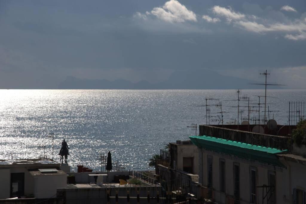 La Finestra Sul Golfo Appartement Napels Buitenkant foto