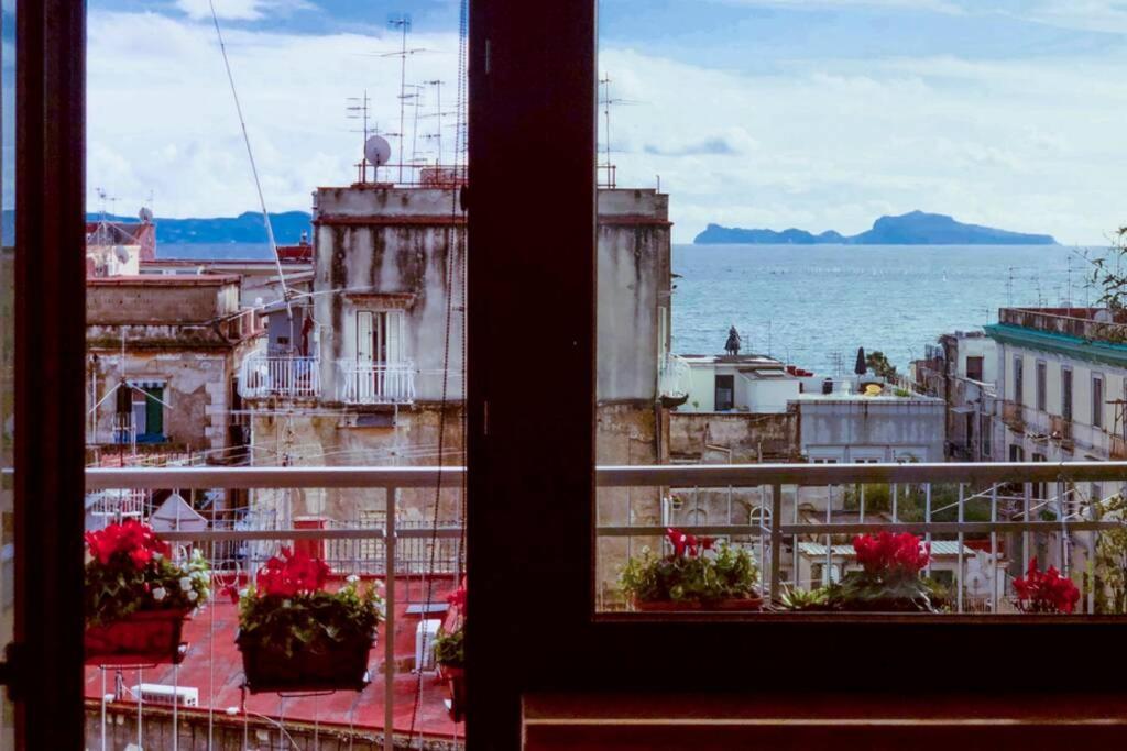 La Finestra Sul Golfo Appartement Napels Buitenkant foto